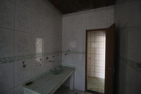 Casa para alugar com 60m², 2 quartos e sem vagaBanheiro