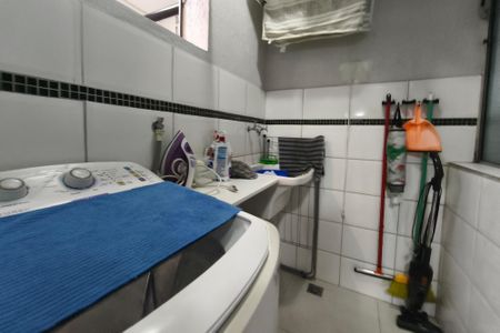 Apartamento à venda com 59m², 2 quartos e 1 vagaÁrea de Serviço