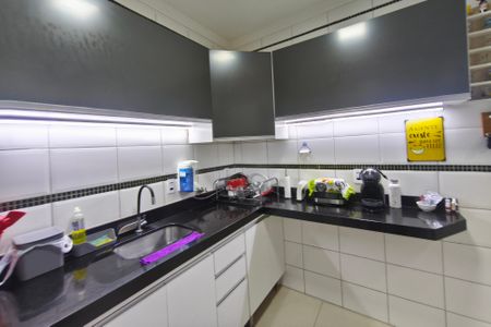 Apartamento à venda com 59m², 2 quartos e 1 vagaCozinha