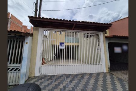 Casa à venda com 125m², 3 quartos e 4 vagasFachada