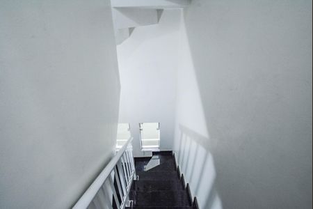 Casa à venda com 125m², 3 quartos e 4 vagasEscada