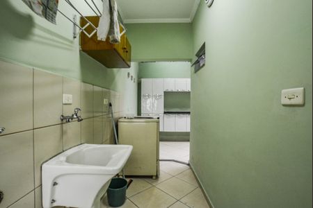 Casa à venda com 125m², 3 quartos e 4 vagasÁrea de Serviço