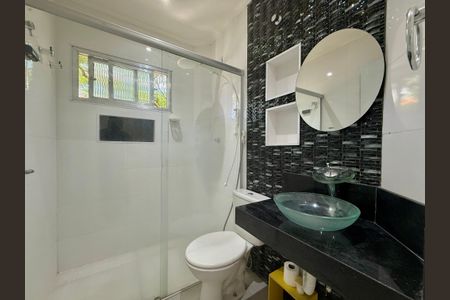 Apartamento à venda com 48m², 2 quartos e 1 vagaBanheiro 