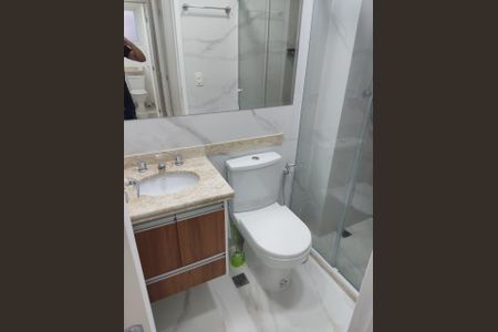 Apartamento para alugar com 69m², 2 quartos e 2 vagasBanheiro 