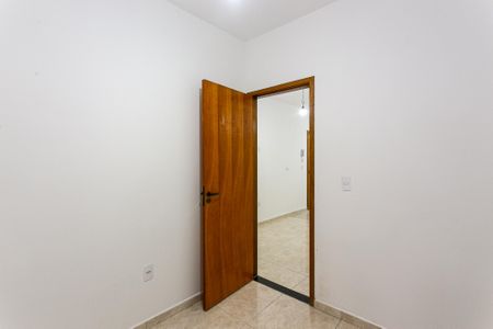 Quarto 2 de apartamento para alugar com 2 quartos, 57m² em Vila Aricanduva, São Paulo