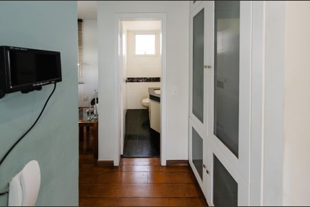 Apartamento à venda com 144m², 3 quartos e 3 vagasCorredor