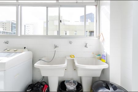 Apartamento à venda com 144m², 3 quartos e 3 vagasÁrea de serviço