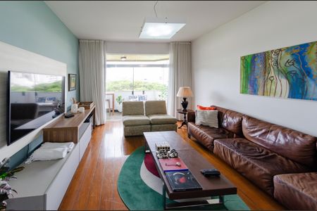 Apartamento à venda com 144m², 3 quartos e 3 vagasSala