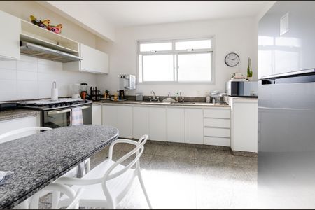 Apartamento à venda com 144m², 3 quartos e 3 vagasCozinha