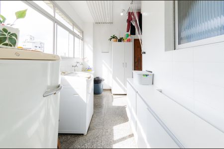 Apartamento à venda com 144m², 3 quartos e 3 vagasÁrea de serviço