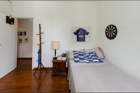 Apartamento à venda com 144m², 3 quartos e 3 vagasQuarto 2