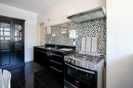 Apartamento para alugar com 130m², 2 quartos e 2 vagas