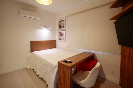 Apartamento para alugar com 130m², 2 quartos e 2 vagas