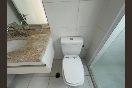 Apartamento à venda com 136m², 3 quartos e 2 vagasBanheiro da Suíte 3