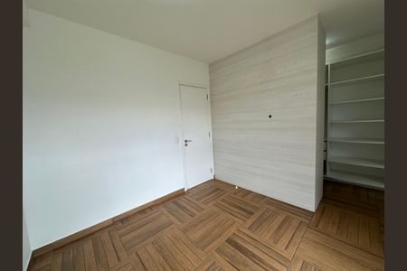 Apartamento à venda com 136m², 3 quartos e 2 vagasSuíte 2