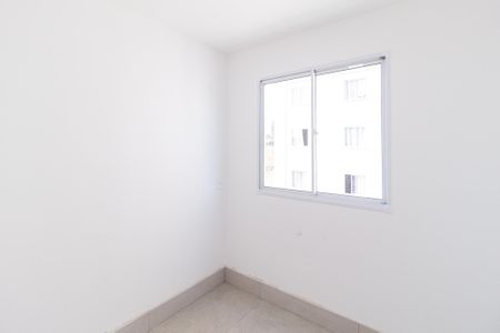Quarto 1 de apartamento para alugar com 2 quartos, 35m² em Chacara Santa Lucia, Carapicuíba