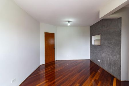 Apartamento para alugar com 55m², 2 quartos e 1 vagaSala