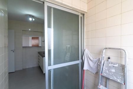 Apartamento para alugar com 55m², 2 quartos e 1 vagaÁrea de Serviço