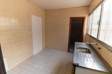 Cozinha de casa para alugar com 1 quarto, 40m² em Fonseca, Niterói