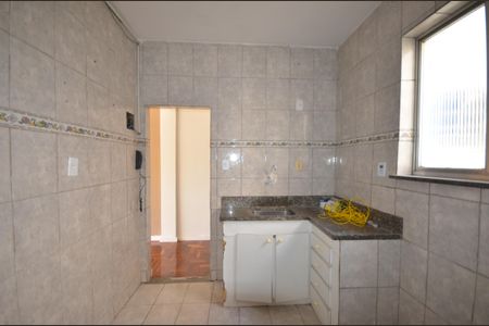 Apartamento para alugar com 60m², 2 quartos e sem vagaCozinha e Área de Serviço