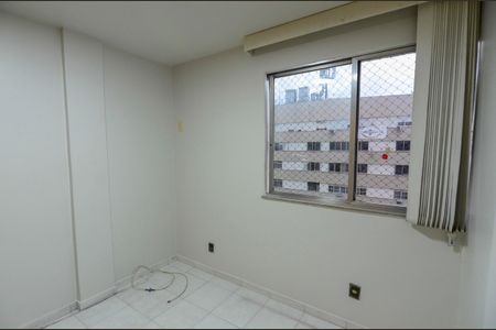 Quarto 2 de apartamento para alugar com 2 quartos, 60m² em Praça da Bandeira, Rio de Janeiro