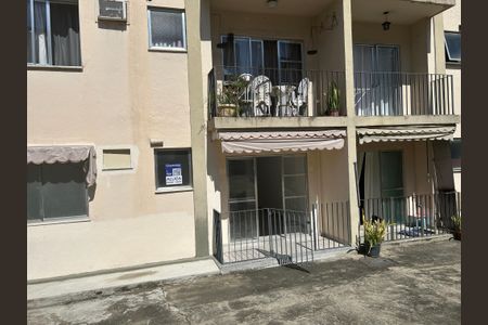 Apartamento para alugar com 59m², 2 quartos e 1 vagaFachada + plaquinha