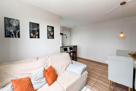 Sala de apartamento para alugar com 2 quartos, 50m² em Santa Terezinha, São Bernardo do Campo