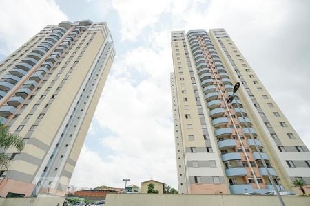 Apartamento para alugar com 60m², 2 quartos e 1 vagaFachada