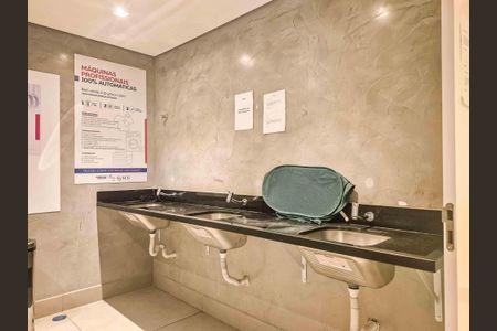 Studio para alugar com 35m², 1 quarto e 1 vaga Studio para alugar com 35m², 1 quarto e 1 vagaLavanderia Prédio