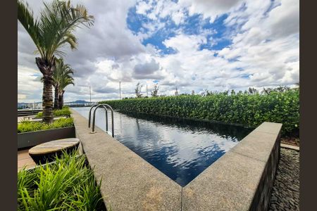 Studio para alugar com 35m², 1 quarto e 1 vaga Studio para alugar com 35m², 1 quarto e 1 vagaÁrea comum - Piscina