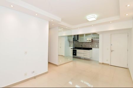 Sala de apartamento para alugar com 2 quartos, 62m² em Vila Augusta, Guarulhos