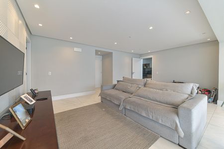 Sala de apartamento para alugar com 3 quartos, 137m² em Chácara Santo Antônio, São Paulo