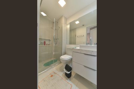 Apartamento à venda com 137m², 3 quartos e 3 vagasBanheiro da Suíte 2