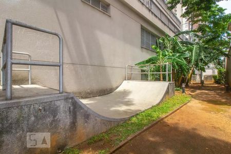 Apartamento para alugar com 192m², 4 quartos e 3 vagas Apartamento para alugar com 192m², 4 quartos e 3 vagasÁrea comum