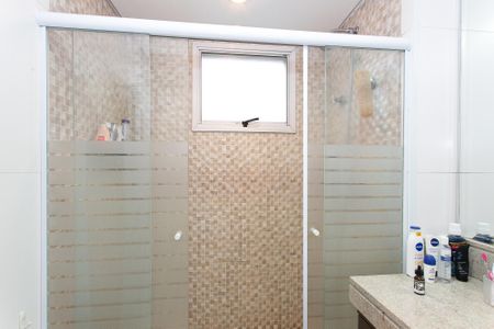 Apartamento para alugar com 192m², 4 quartos e 3 vagas Apartamento para alugar com 192m², 4 quartos e 3 vagasBanheiro da Suíte