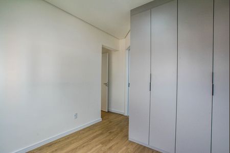 Quarto Suíte de apartamento à venda com 2 quartos, 56m² em Parque das Nações, Santo André