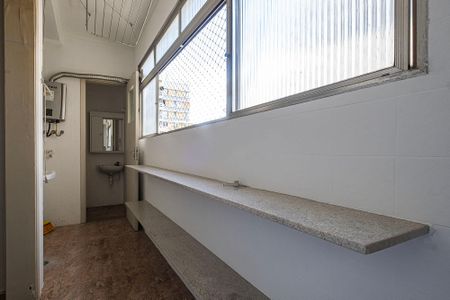 Apartamento para alugar com 82m², 2 quartos e 1 vaga Apartamento para alugar com 82m², 2 quartos e 1 vagaÁrea de Serviço