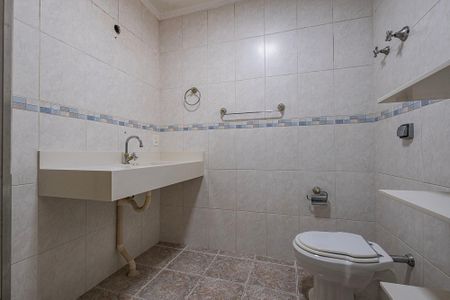 Apartamento para alugar com 82m², 2 quartos e 1 vaga Apartamento para alugar com 82m², 2 quartos e 1 vagaBanheiro Social