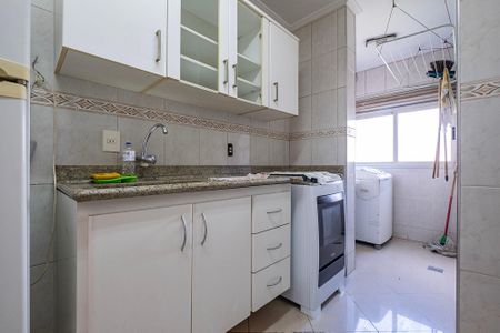 Apartamento para alugar com 68m², 2 quartos e 2 vagasCozinha