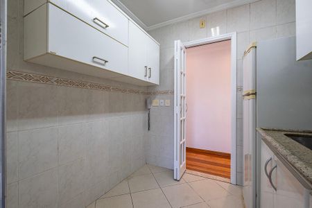 Apartamento para alugar com 68m², 2 quartos e 2 vagasCozinha