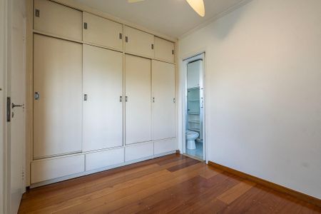 Apartamento para alugar com 68m², 2 quartos e 2 vagasSuíte