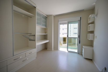 Apartamento para alugar com 140m², 3 quartos e 2 vagasSuite 3
