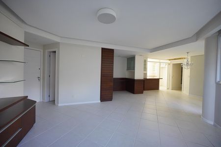 Apartamento para alugar com 140m², 3 quartos e 2 vagasSala