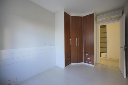 Suite 1 de apartamento para alugar com 3 quartos, 140m² em Centro, Florianópolis