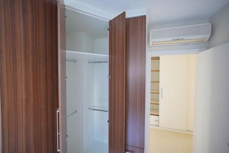 Apartamento para alugar com 140m², 3 quartos e 2 vagasSuite 1