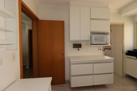 Apartamento à venda com 122m², 3 quartos e 3 vagasCozinha