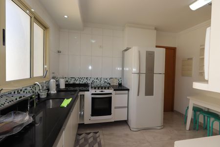 Apartamento à venda com 122m², 3 quartos e 3 vagasCozinha