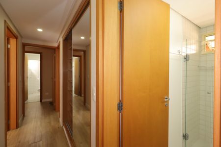 Apartamento à venda com 122m², 3 quartos e 3 vagasCorredor