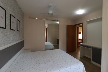 Apartamento à venda com 122m², 3 quartos e 3 vagasSuíte 2