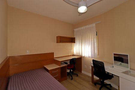 Apartamento à venda com 122m², 3 quartos e 3 vagasQuarto